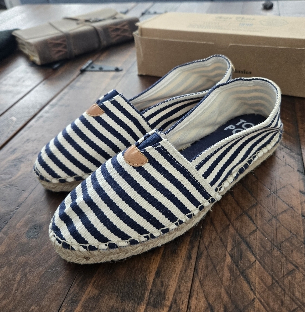 TONI PONS - "Blanes DD" Classic unisex espadrille. Size US Women 7.5. Navy. New. - Picture 3 of 7